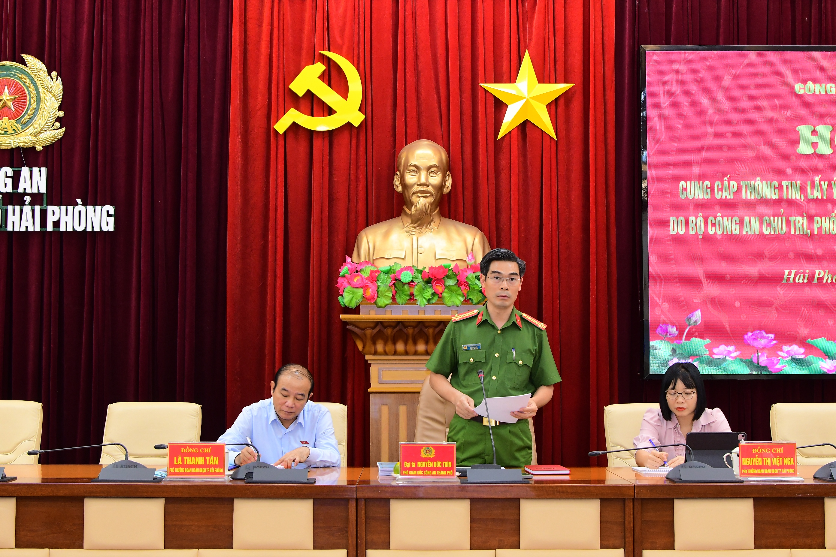 Tổ chức cung cấp thông tin, lấy ý kiến tham gia xây dựng 11 dự án Luật, Pháp lệnh do Bộ Công an chủ trì soạn thảo trình kỳ họp thứ 10, Quốc hội khóa XV